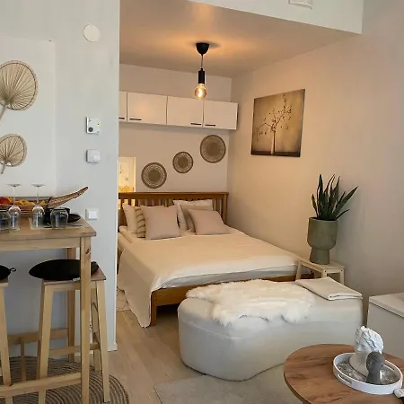 Lejlighed Immaculate 1-bed In *